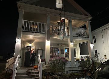 vermont/molly-stark-state-park/bar/anchor-seafood-restaurant