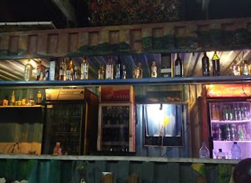 tanzania/dar-es-salaam/masaki/bar/eddie-s-bar