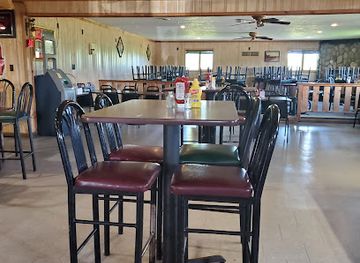 minnesota/boundary-waters-canoe-area-wilderness/bar/viking-bar
