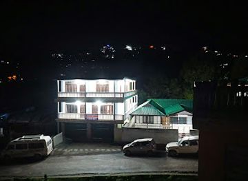 india/tawang/bar/treebo-trip-yangsel