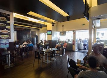 portugal/azores/bar/baia-dos-anjos