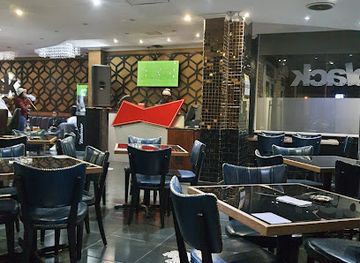 south-africa/bloemfontein/bar/black-bistro-lounge-cocktail-kitchen-bloemfontein