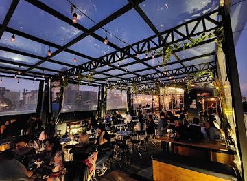 mexico/mexico-city/centro-historico/bar/terraza-dos-equis