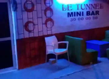 LE TUNNEL RESTO & MINI BAR