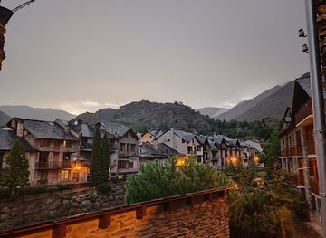 spain/aiguestortes-i-estany-de-sant-maurici-national-park/bar/casa-costa