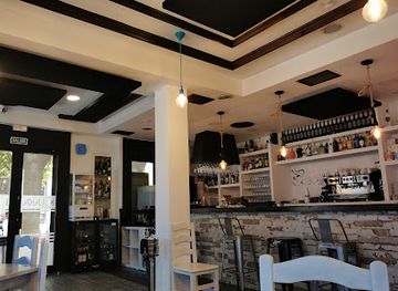 spain/huelva/bar/kalaka-vinos-y-tapas