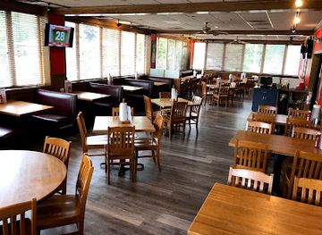 ohio/punderson-state-park/bar/cleats-chardon