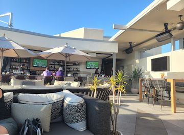 california/anaheim/bar/parkestry-rooftop-bar-lounge