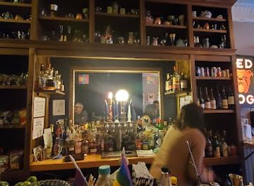 michigan/warren-dunes-state-park/bar/the-false-front