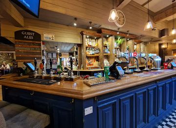 united-kingdom/peeblesshire/bar/the-county