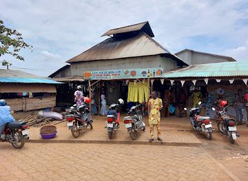 benin/porto-novo/bar/porc-porto