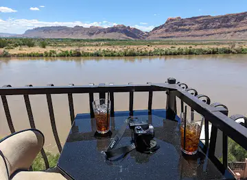 Sandbar Lounge Moab