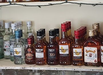 barbados/saint-james/bar/marcy-s-bar