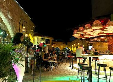 cyprus/larnaca-salt-lake/bar/duende-cocktail-more