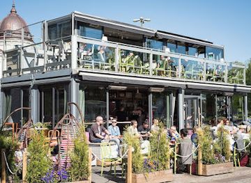 sweden/vastergotland/bar/pix