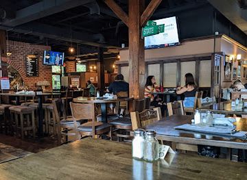 pennsylvania/presque-isle-state-park/bar/u-pick-6-tap-house