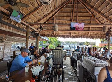 florida/key-largo/bar/skippers-dockside
