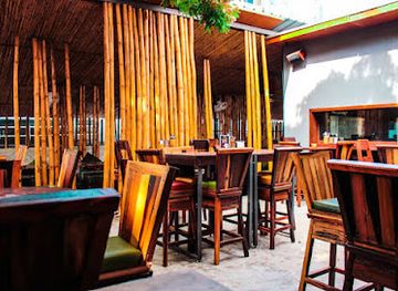 india/bengaluru/indiranagar/bar/three-dots-a-dash