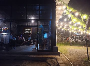 philippines/davao-city/matina-district/bar/cuts-resto-studio