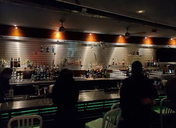 north-carolina/raleigh/glenwood-south/bar/botanical-lounge