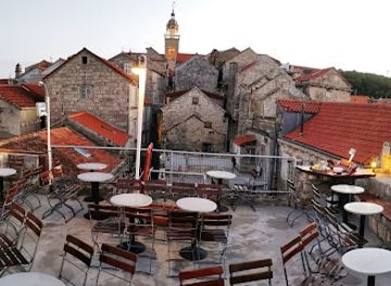 croatia/posavina/bar/cocktail-bar-massimo