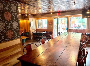 minnesota/saint-paul/summit-university/bar/iron-ranger