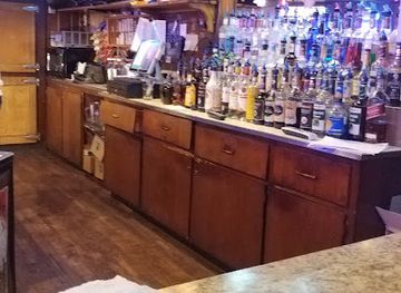 iowa/waterloo/bar/locker-room-lounge