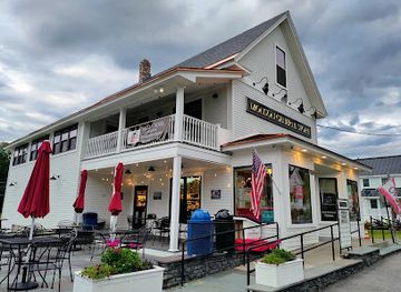 maine/mount-katahdin/bar/the-lakeshore-house-lodge-pub