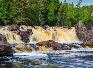 minnesota/tettegouche-state-park/bar/two-step-falls-tettegouche-state-park