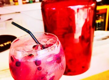 mauritius/flic-en-flac-beach/bar/cruising-place