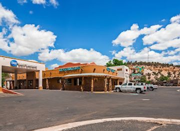utah/mt-carmel/bar/best-western-east-zion-thunderbird-lodge