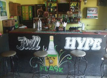 jamaica/port-antonio-area/bar/yaad-vybz-bar