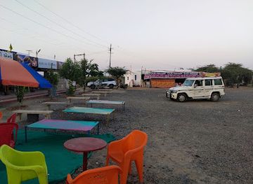 india/rann-of-kutch/bar/white-rann-restaurant-and-guest-house