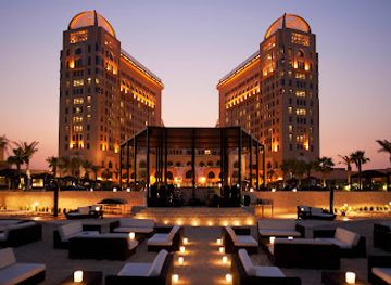 qatar/katara-cultural-village/bar/oyster-bay-restaurant