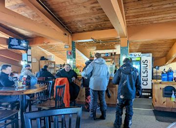 vermont/molly-stark-state-park/bar/the-bullwheel