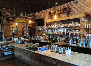 colorado/steamboat-springs/bar/laundry-kitchen-cocktails