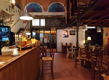 italy/bologna/bar/bar-senza-nome