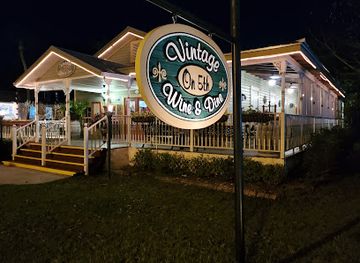 florida/crystal-river/bar/vintage-on-5th