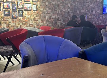 pakistan/rama-valley/bar/maikada-cafe-and-restaurant-best-sheesha-cafe-in-islamabad-shisha-shesha-lounge-hookah-lounge-in-islamabad-f10-pakistan