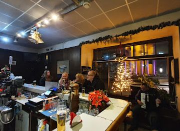 estonia/tallinn/bar/valli-bar