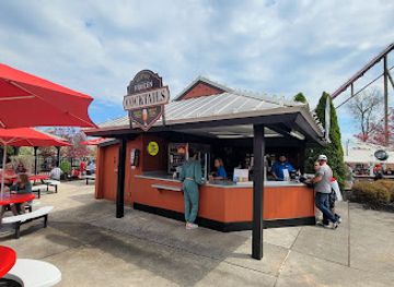 ohio/mason/bar/outpost-frozen-cocktails