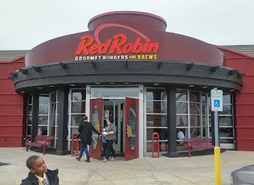 maryland/waldorf/bar/red-robin-gourmet-burgers-and-brews