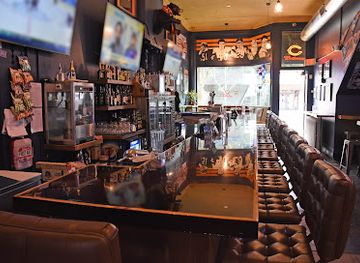 iowa/des-moines/east-village/bar/85-bar