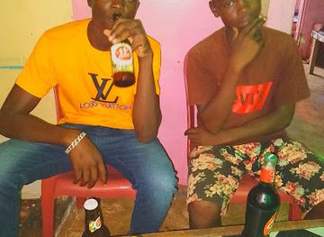 gabon/ogooue-ivindo-province/bar/embouchure-bar