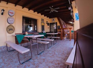 slovakia/horna-nitra/bar/zakladna-u-trnku