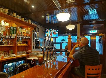 ireland/causeway-coastal-route/bar/springhill-bar