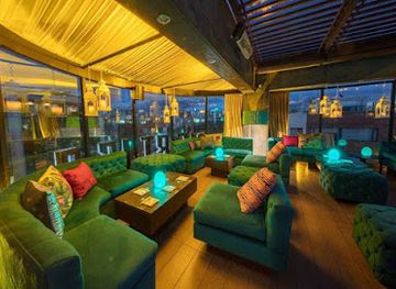 ecuador/andean-highlands/bar/vertigo-rooftop