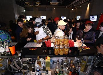 japan/kinki-kansai/bar/voyager-stand