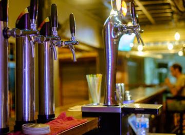 vietnam/nha-trang/bar/killed-kenny-sports-bar