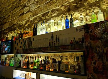 lebanon/north-lebanon/bar/frolic-pub-cafe